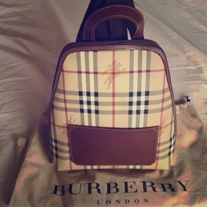 BURBERRY HAYMARKET CHECK WINCHESTER BACKPACK